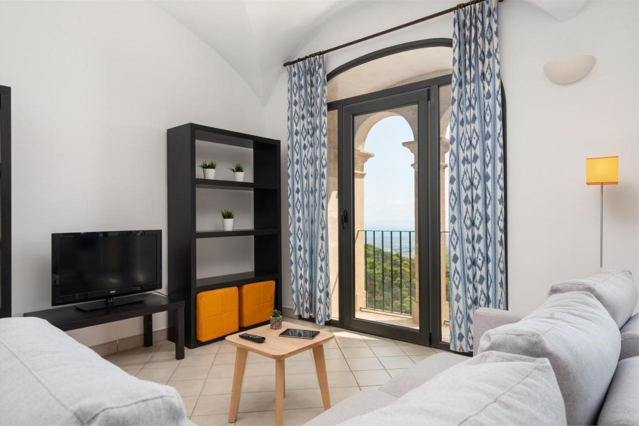 Petit Hotel Hostatgeria Sant Salvador Felanitx Exterior photo